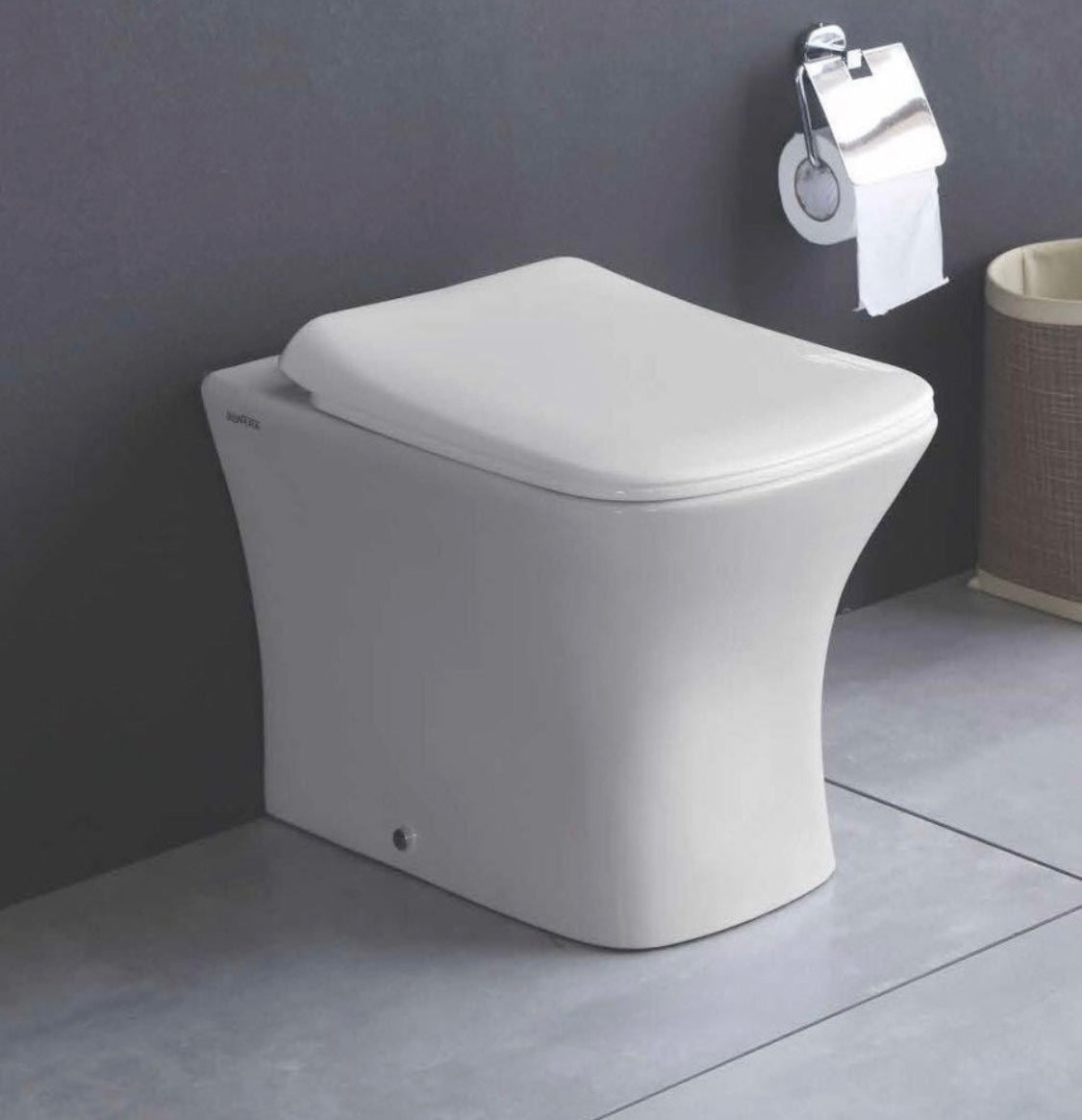 Floor Mounted Square Ceramic Western Toilet Seat, for Bathroom Fitting,  Size/Dimension: 675x360x740mm at Rs 9800/piece in Yavatmal
